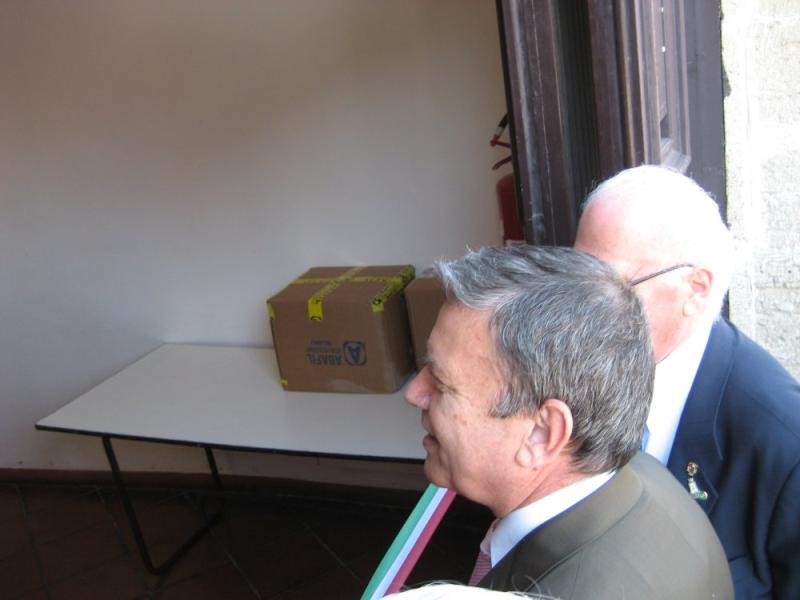 photo_018_the_inauguration_by_Sen_Battafarano_and_Gen_Mastelloni