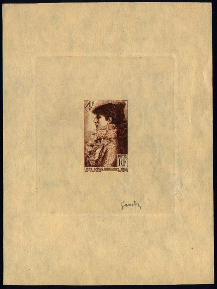 France_1945_Yvert_738b-Scott_B191_unadopted_4f_Sarah_Bernhardt_by_Mazelin-Gandon_dark-brown_a_AP