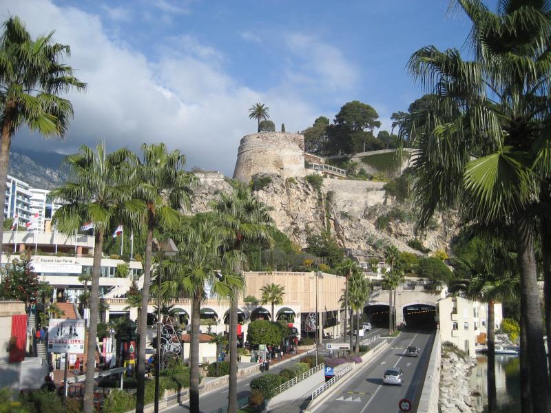 outside_of_MonacoPhil_2015_b