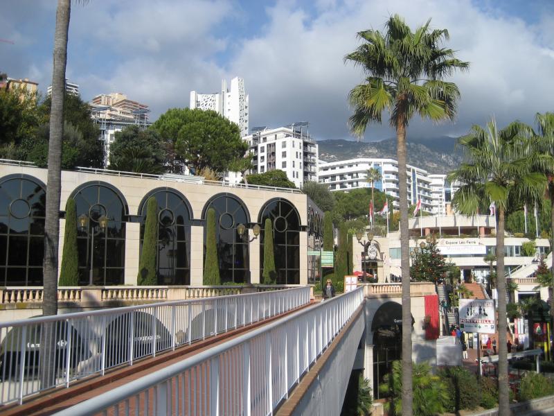 outside_of_MonacoPhil_2015_c