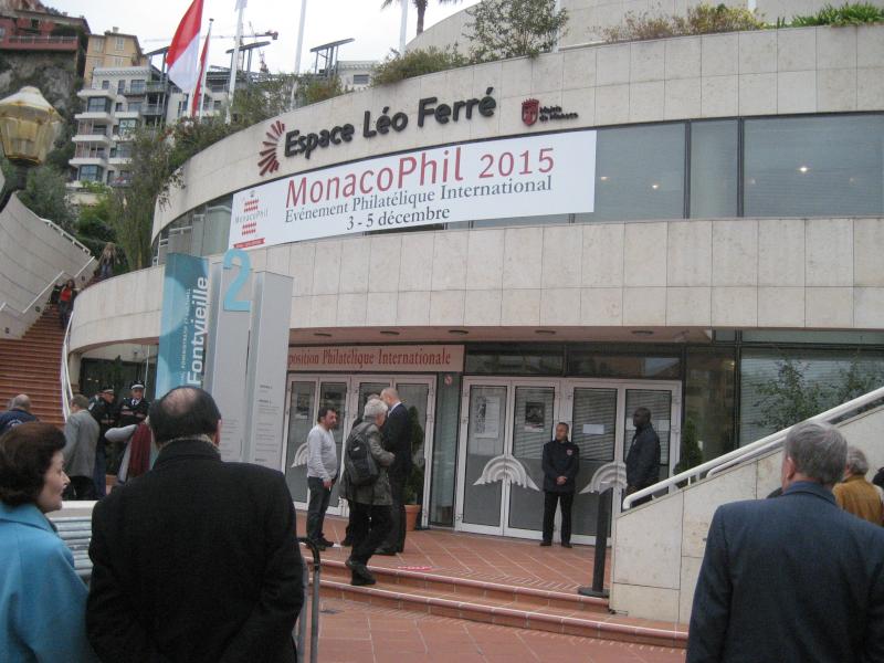 outside_of_MonacoPhil_2015_first_day_a