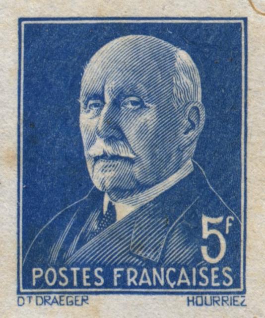 France_1941_Yvert_524a-Scott_450_unadopted_5f_Petain_blue_typo_c_AP_detail
