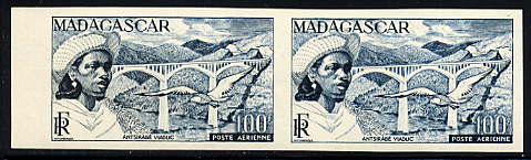 Madagascar_1954_Yvert_PA76-Scott_C59_pair_b